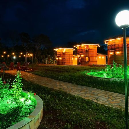 Pousada Cachoeira Paraiso Pirenópolis エクステリア 写真
