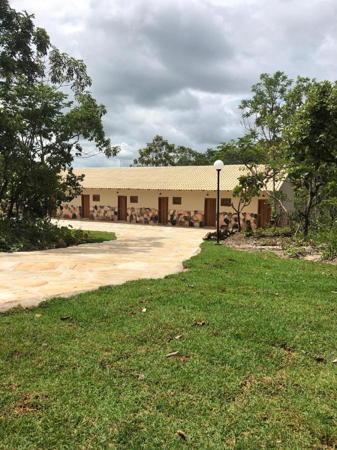 Pousada Cachoeira Paraiso Pirenópolis エクステリア 写真